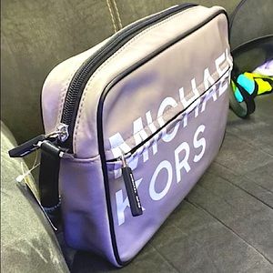 Michael kors crossbody bag brand new